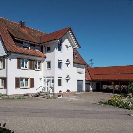 Lovely Apartment In The Black Forest Villingen-Schwenningen Buitenkant foto